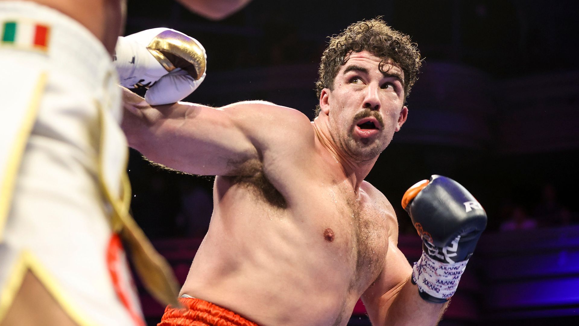 Torrez Declares War on Itauma: A Heavyweight Showdown That Could Divide Nations and Fans Alike!