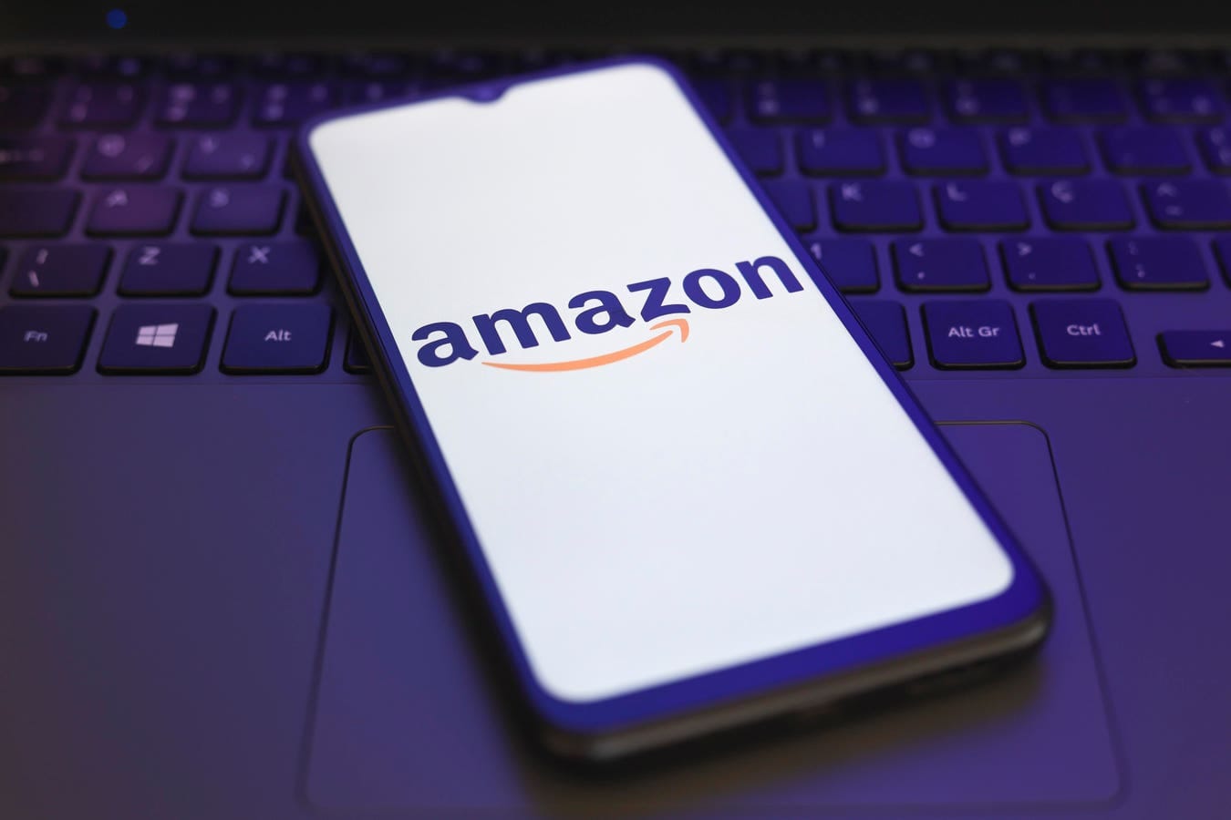 Amazon's Fake Warning Exposes 300M Users