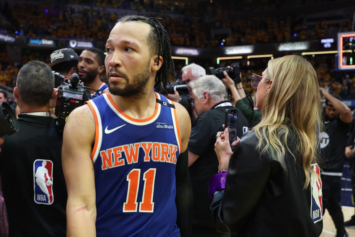 Knicks vs. Magic: The REAL Fight for NYC's Soul!