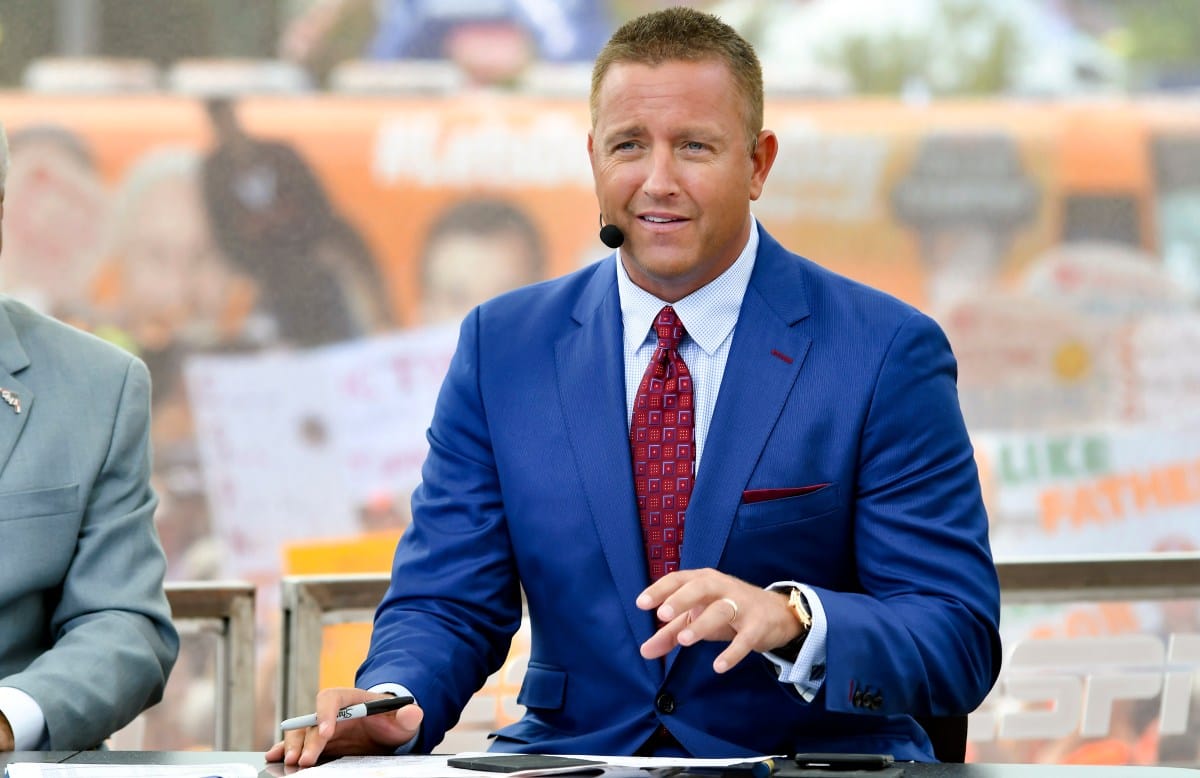 TY SIMPSON SHOCKS COLLEGE FOOTBALL: FROM BAMA BENCH TO HEISMAN HYPE AFTER SABAN EXIT!