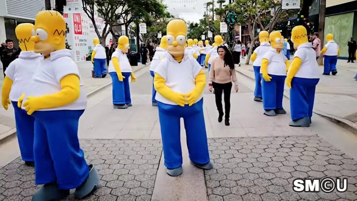 Fortnite's Homer Clones: Millions Spent on 'Multiplidiocy'