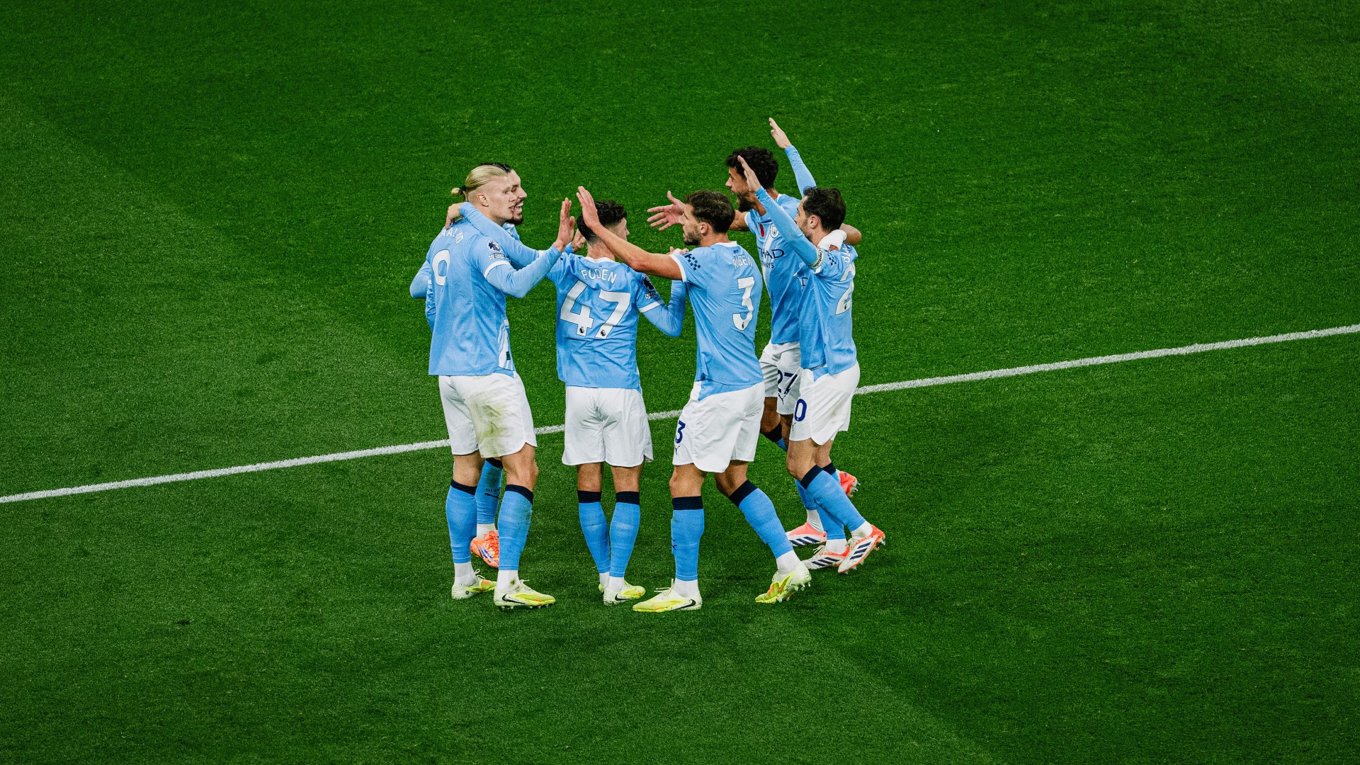 City v Liverpool: Kick-off time, team news and TV information