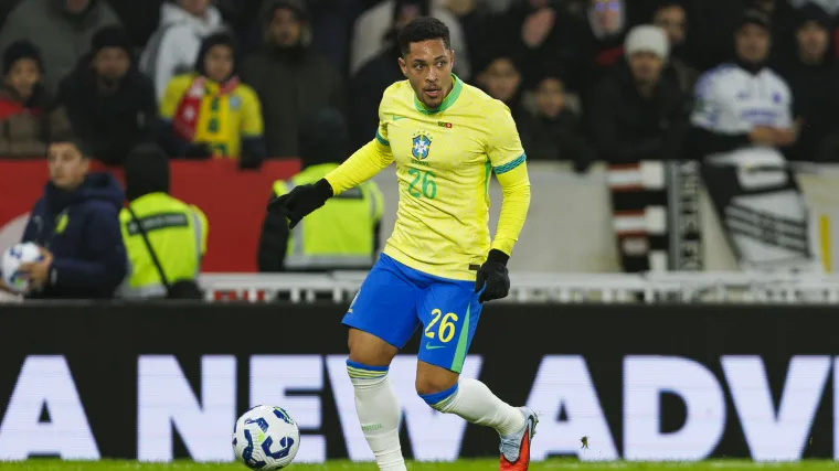 Palmeiras Gamble: Roque Benched, Home Streak at Risk