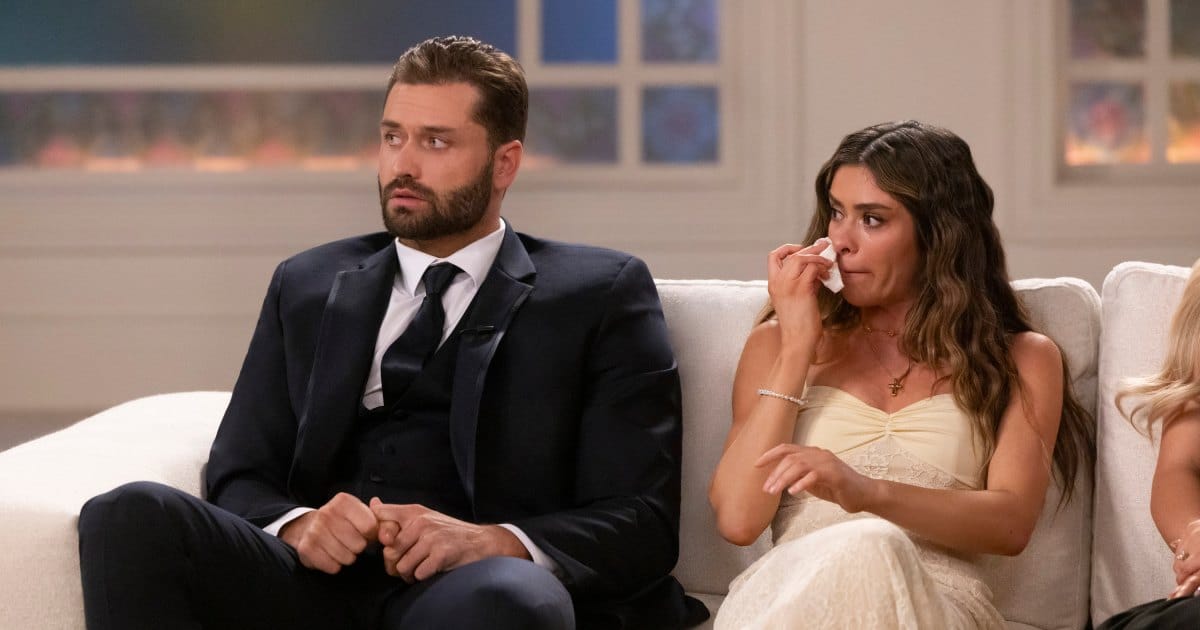Mormon Wives Star Taylor Frankie Paul Hints at Pregnancy on New Season