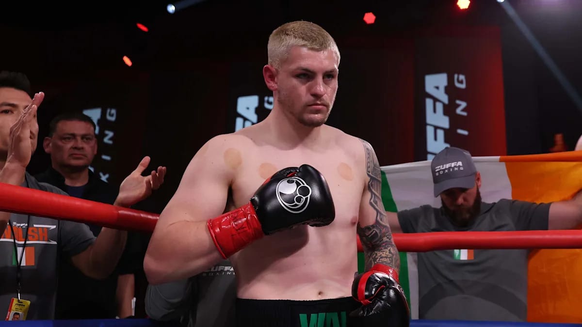 Walsh Claims Unanimous Decision at Zuffa Boxing's Debut