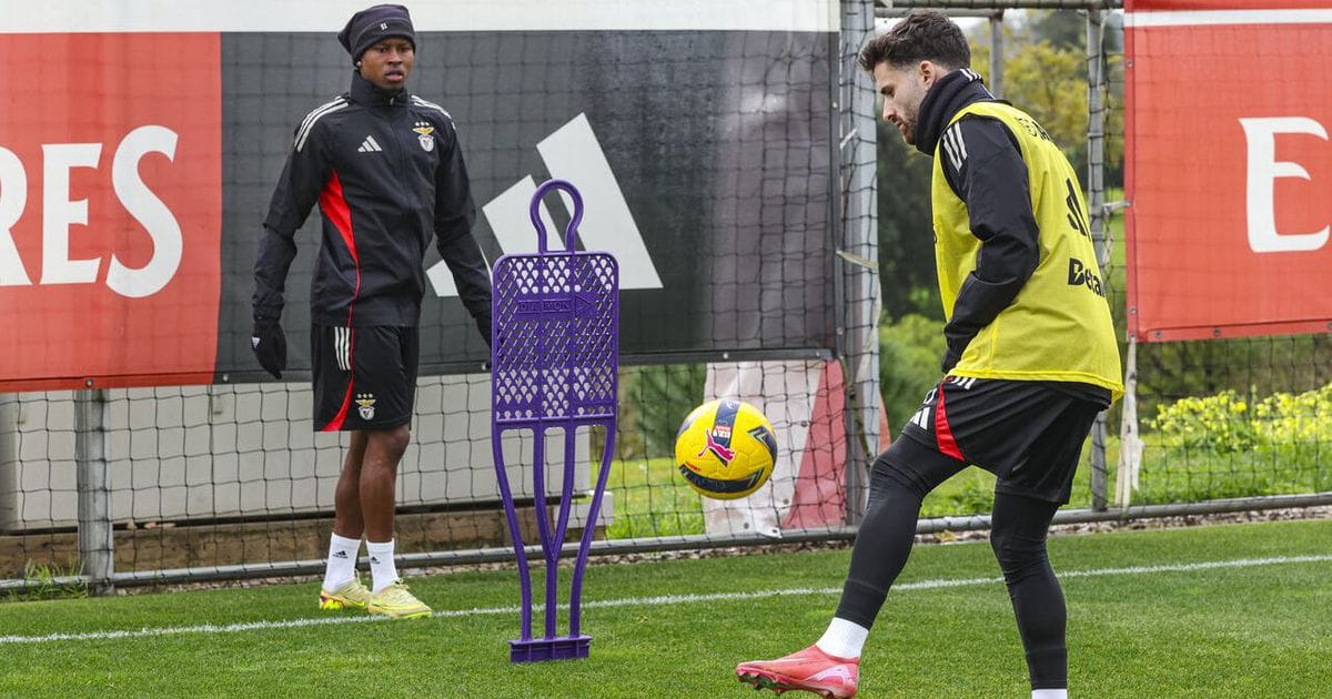 Mourinho's Benfica Faces Estrela Amadora with Key Absences