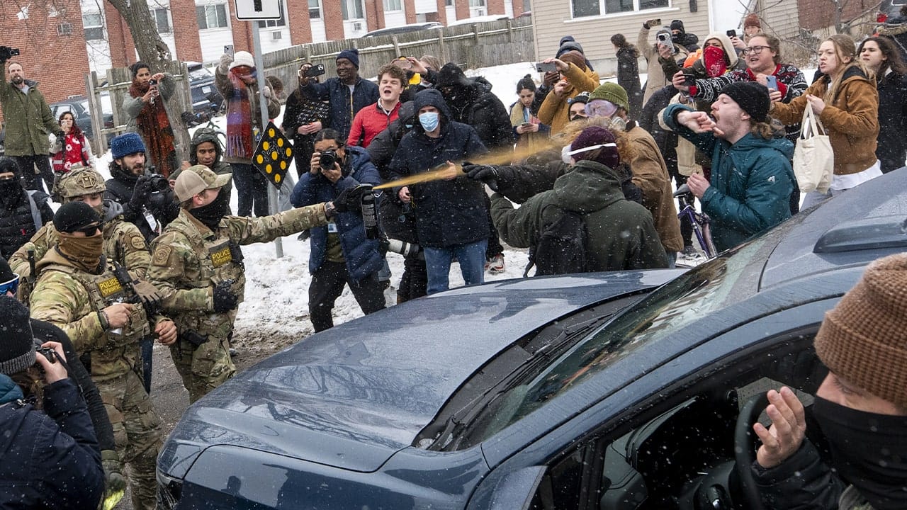 Germany Warns U.S. Travelers Amid Minneapolis Clashes
