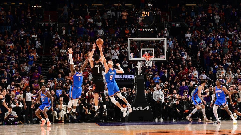 Booker's Clutch Shot Hides Deeper Suns Roster Flaws