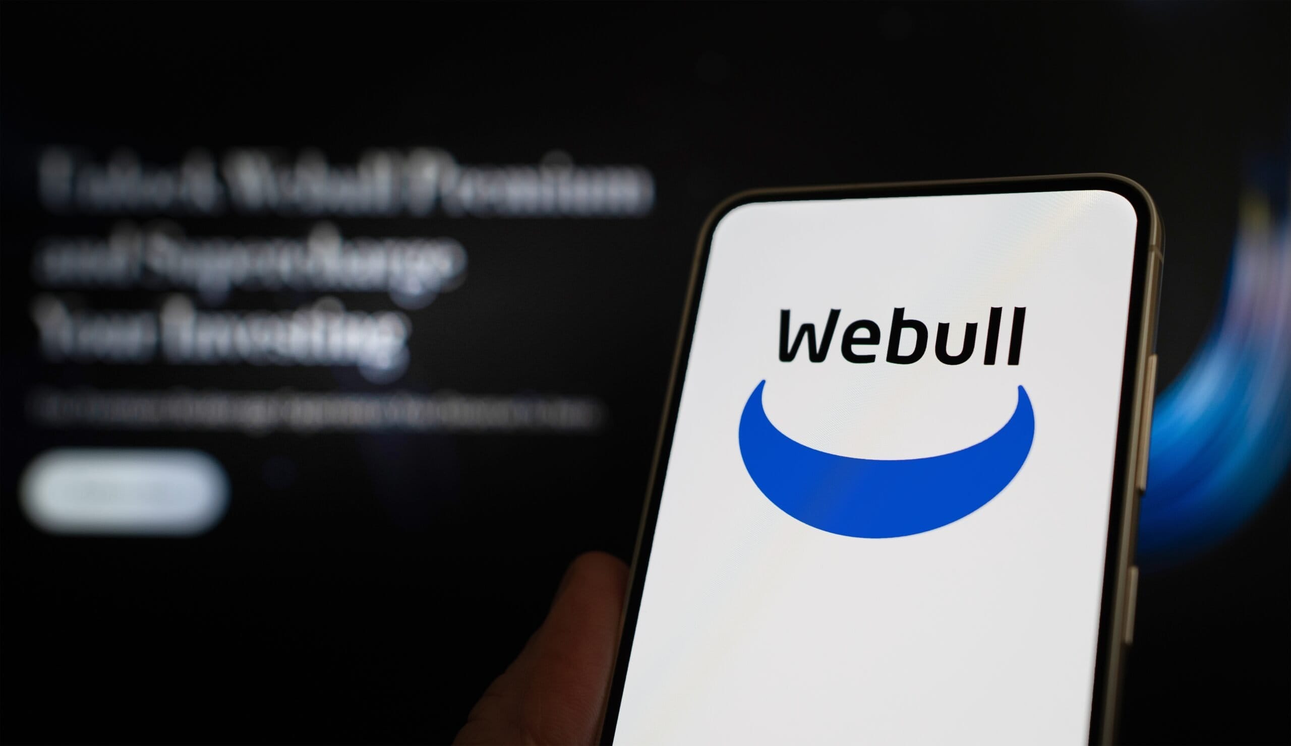Webull Stock Collapse Proves Retail Traders Are Being Robbed