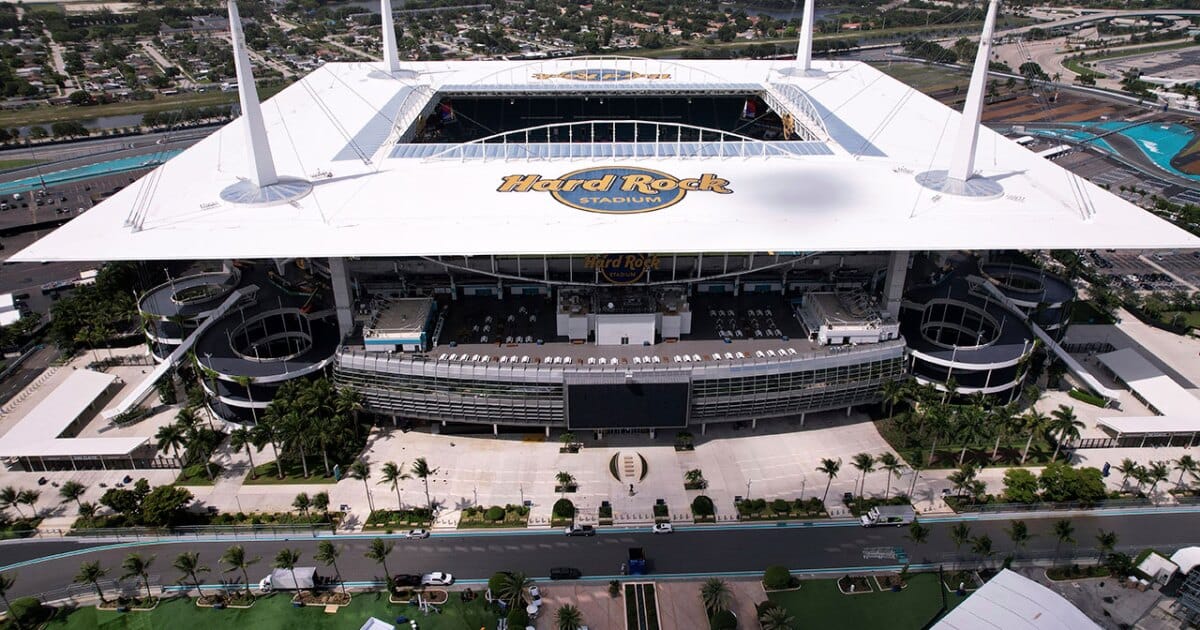 Miami, Indiana Face Off in CFP Final Amid Odds and Odd Season
