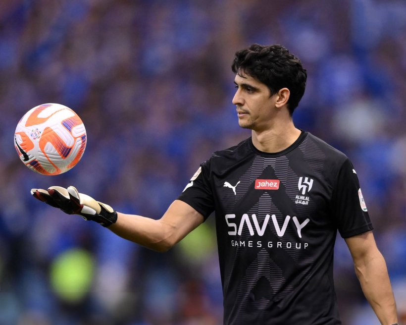 Al-Hilal Faces Al-Ettifaq in Pivotal League Clash