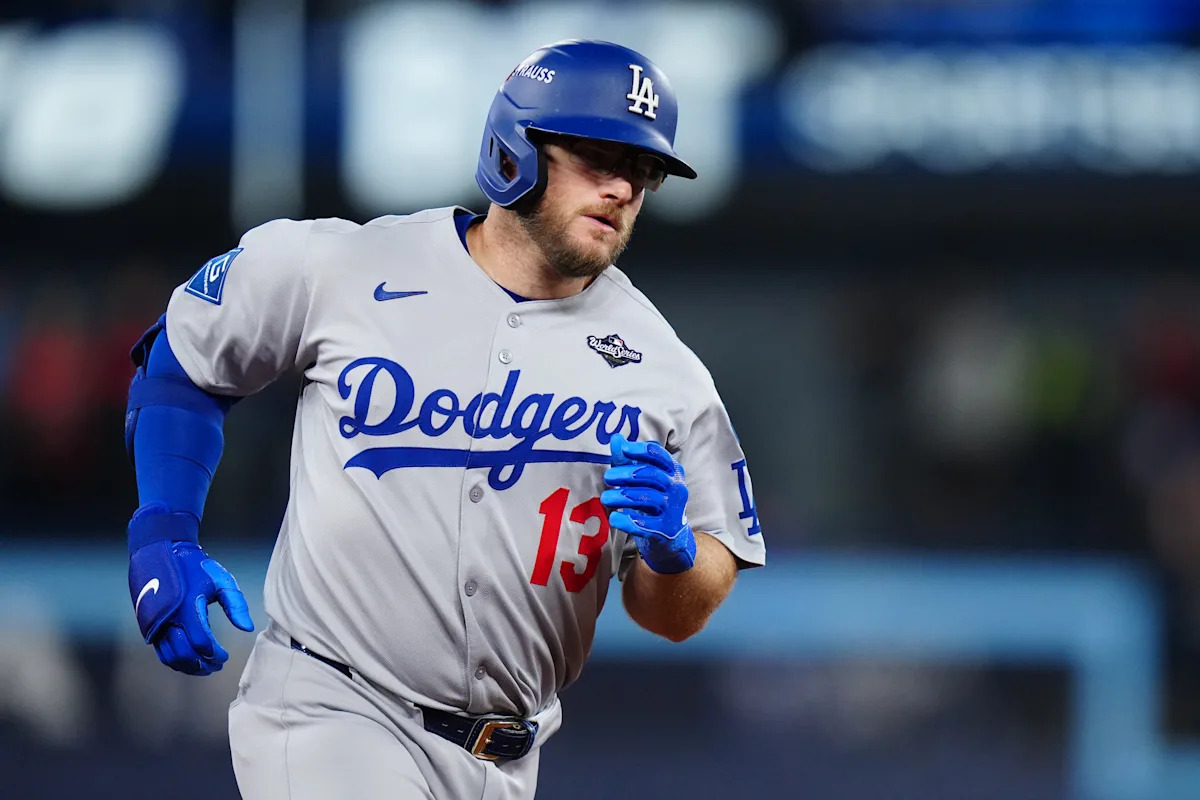 Dodgers and Max Muncy Reach $10M Extension Agreement