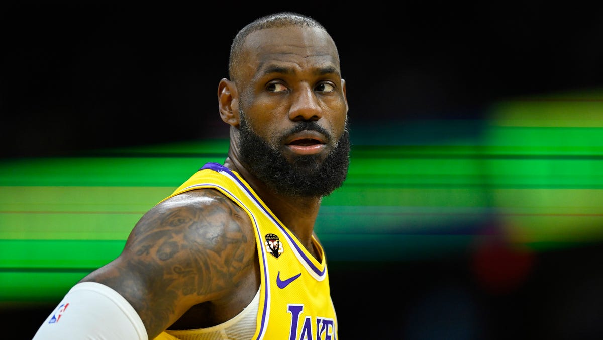 LeBron James Injury Ends Notable All-NBA Performance Streak
