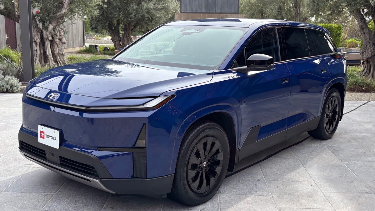 Toyota Confirms 2027 Highlander EV with Size Increase