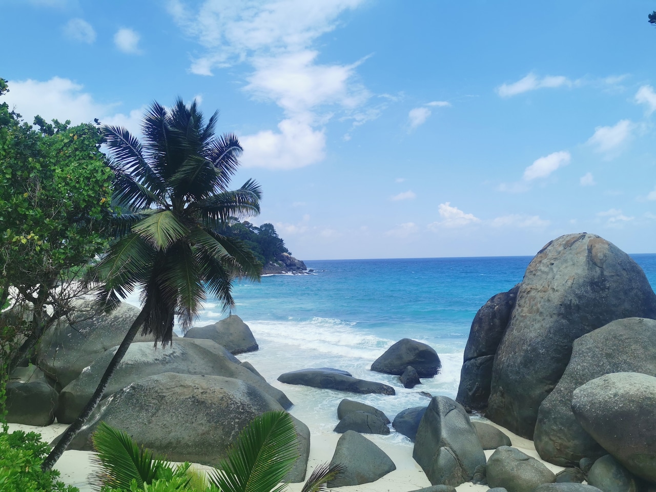 CDC Issues Level 2 Health Notice for Seychelles