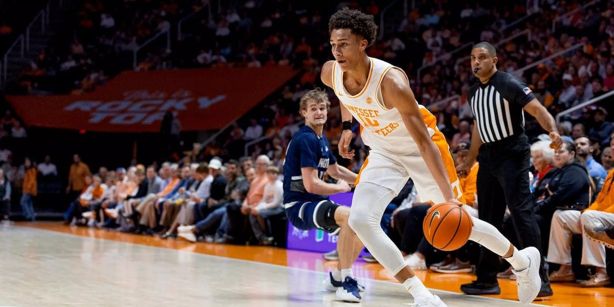 Winter Storm Warning Casts Shadow on Tennessee-Auburn Hoops