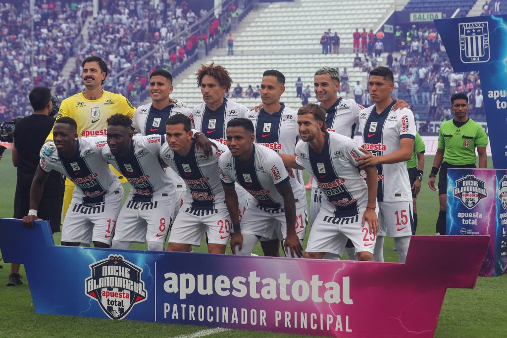 Alianza Lima's Existential Clash: Guede Under Fire as Apertura Lead Hangs in Balance vs. Sport Boys