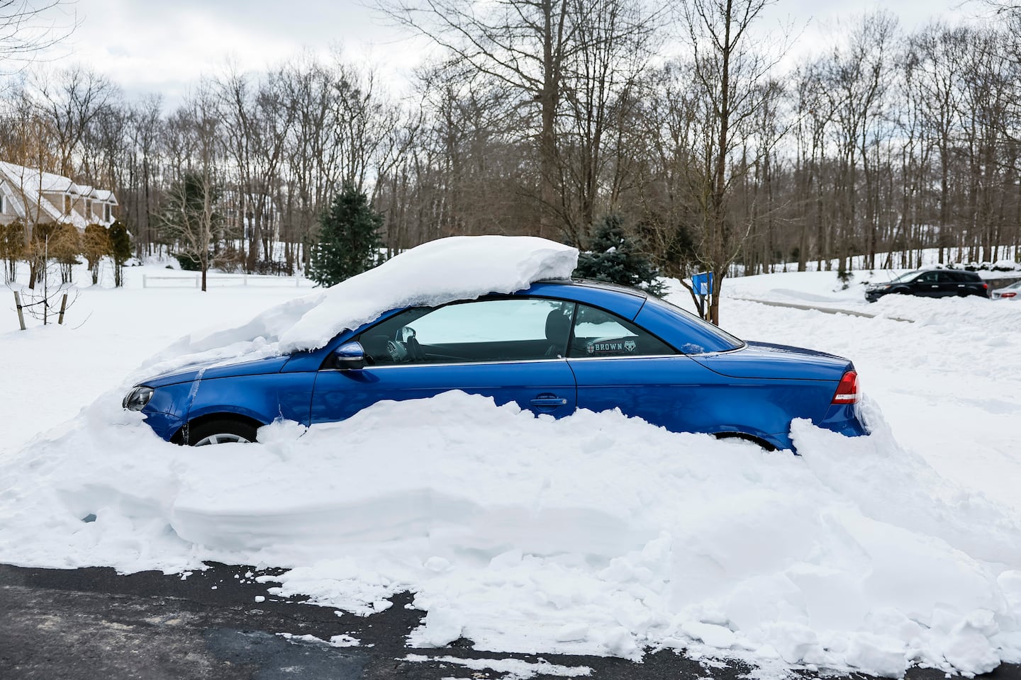 Blizzard Warning: Analyzing Infrastructure Stress Under 2-Foot Snowfall Threat in Massachusetts