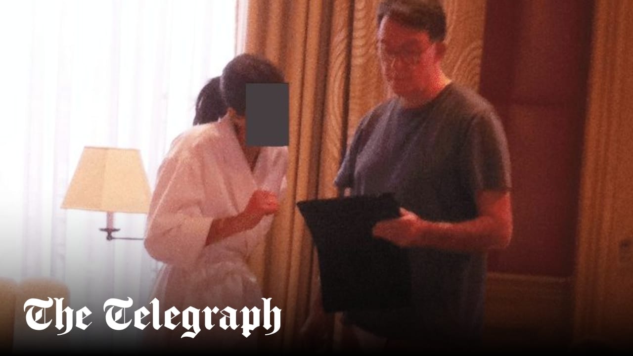 Epstein Funds Probe Mandelson's Reputation