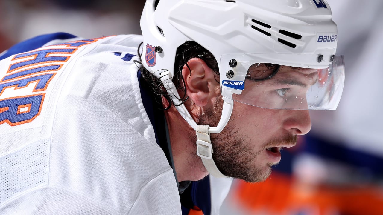 Strategic Depth Realignment: Blues Acquire Julien Gauthier from Islanders for Matt Luff