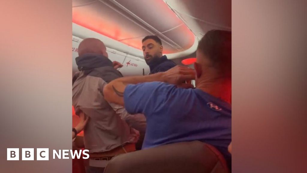 Jet2 Diversion Exposes LCC Model Vulnerability and Brand Integrity Challenges