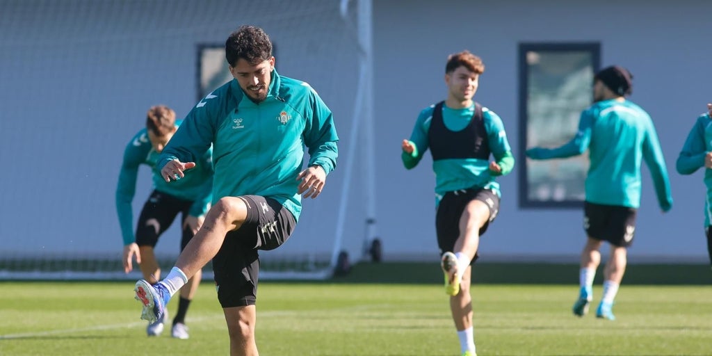 Real Betis's Strategic Consistency and Fan Advantage in European Pursuit
