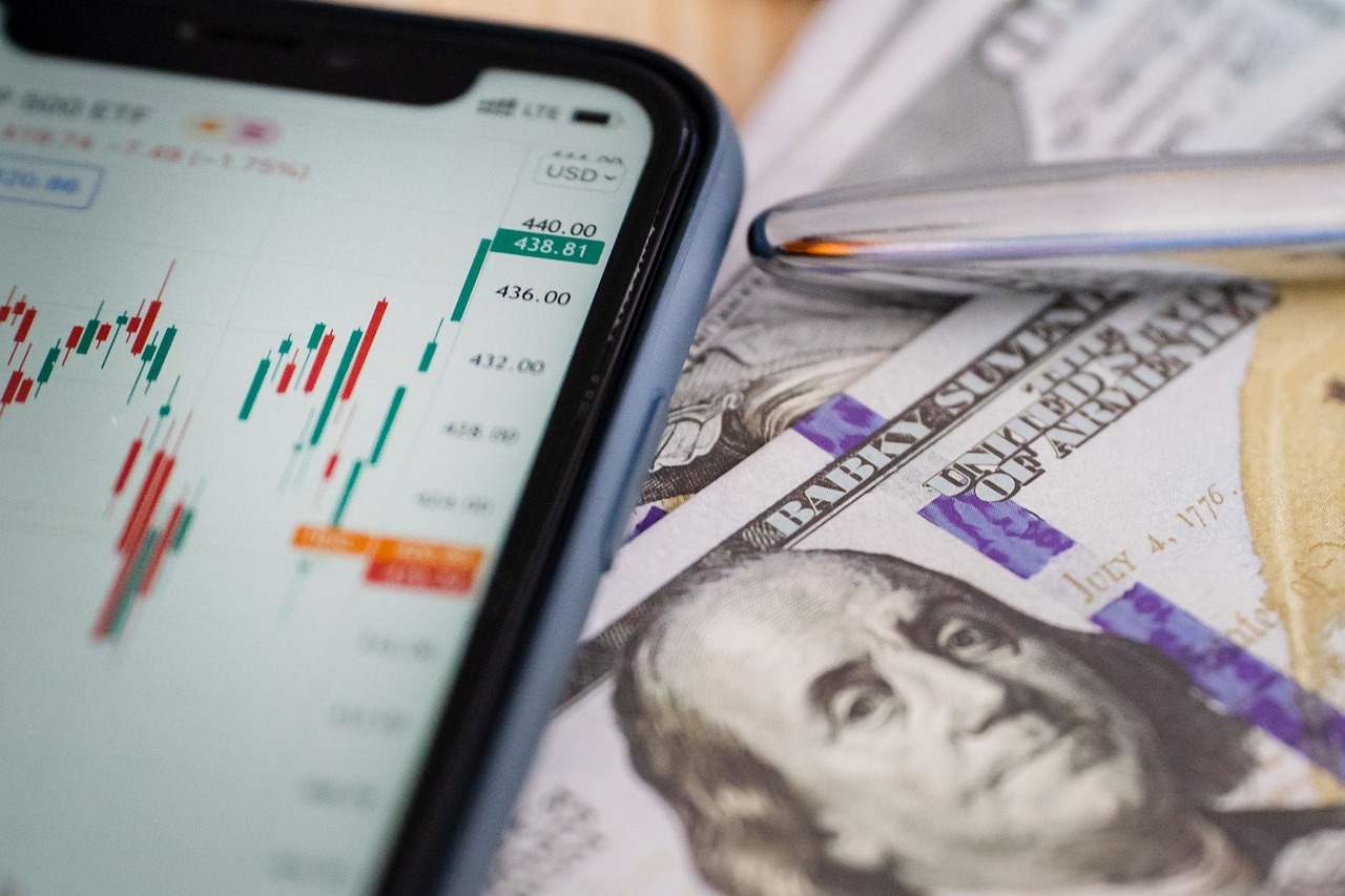 Analyst Speculation Triggers C.J. Stroud Trade Volatility, Testing Texans' Asset Control