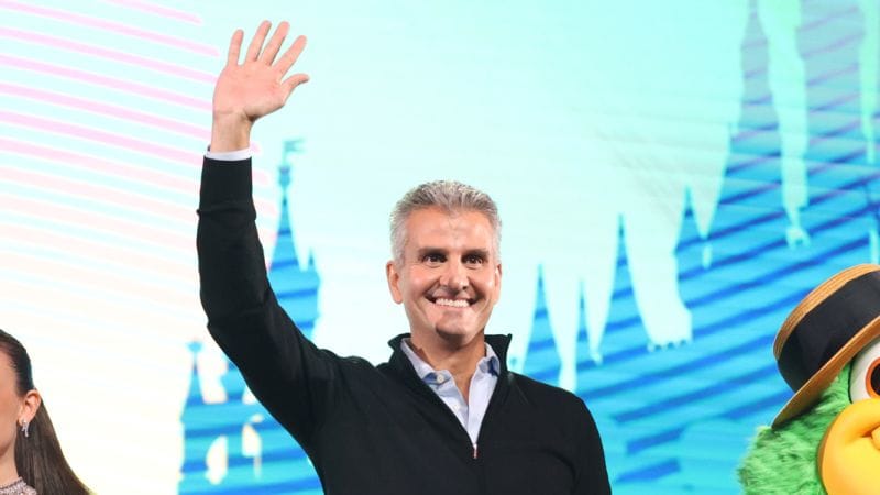 Disney Announces CEO Transition Amidst Earnings Report, Signaling Strategic Focus for Future Leadership