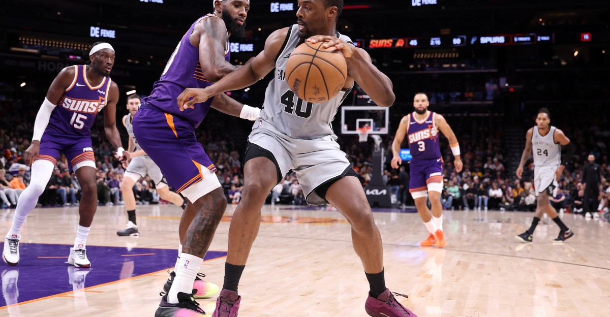 Suns vs. Spurs: Tactical Divergence and Regional Expansion in the Western Conference