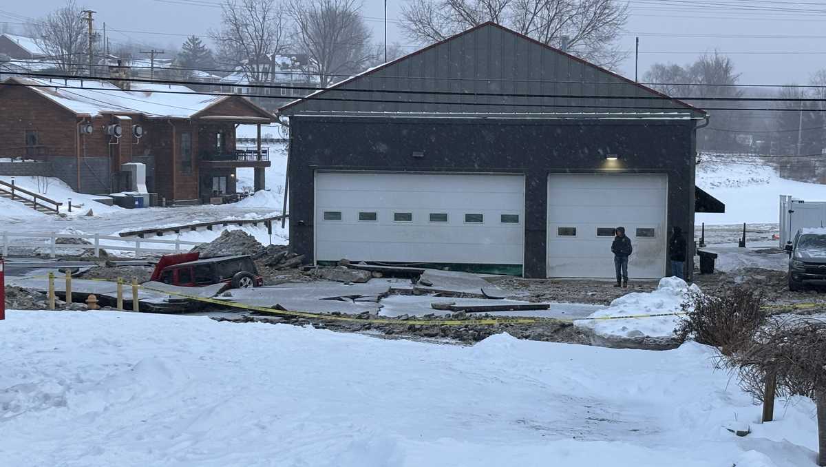 Water Infrastructure Failures Prompt Widespread Notices