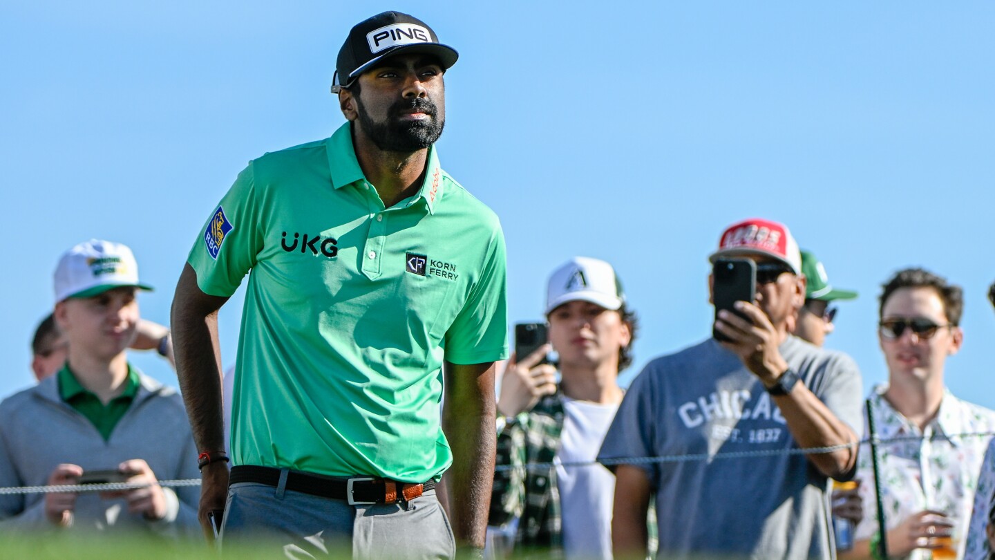 Field Status at WM Phoenix Open Hinges on Sunday Decisions