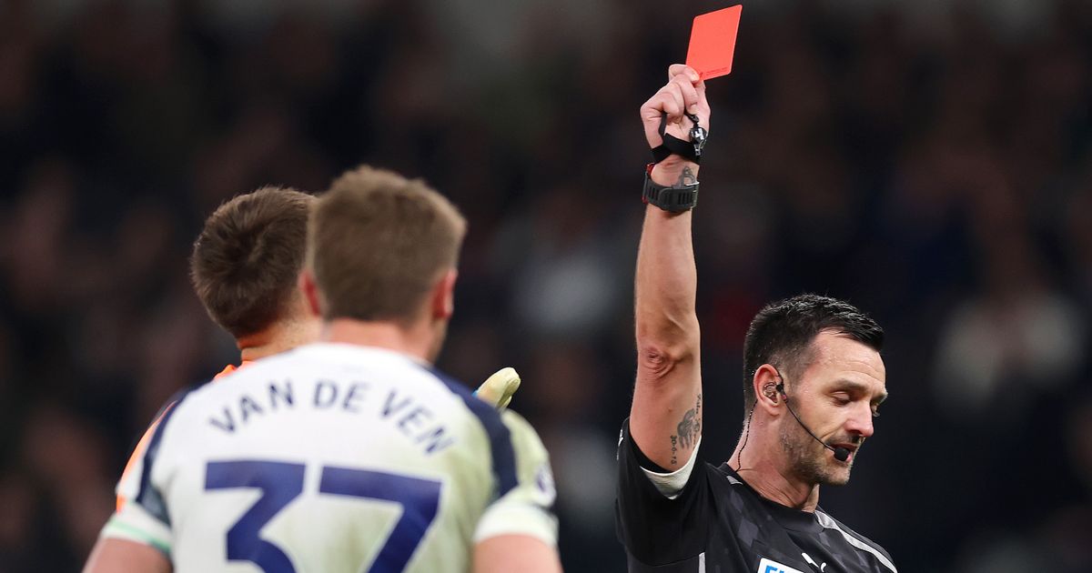 Tottenham Tactical Analysis: Micky van de Ven’s Red Card and the SAOT Offside Controversy