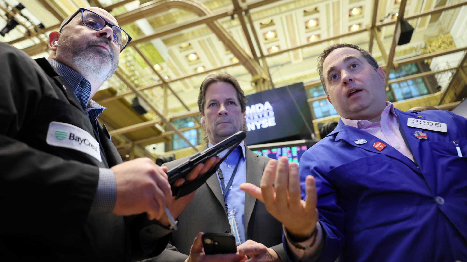 Geopolitical Oil Shock and Pending PCE Data Converge, Challenging Fed Rate Cut Timeline