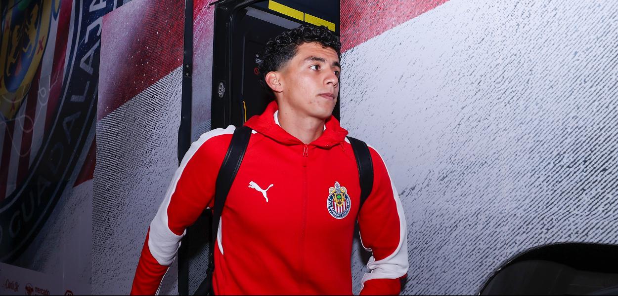 Tactical Asymmetry: Chivas Defends Liga MX Leadership Against Depleted Monterrey