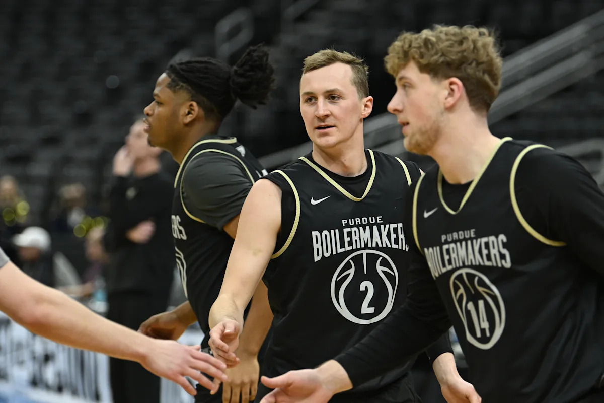 NCAA Opener: Queens' 'Street Dog' Ethos Confronts Purdue's Title Aspirations