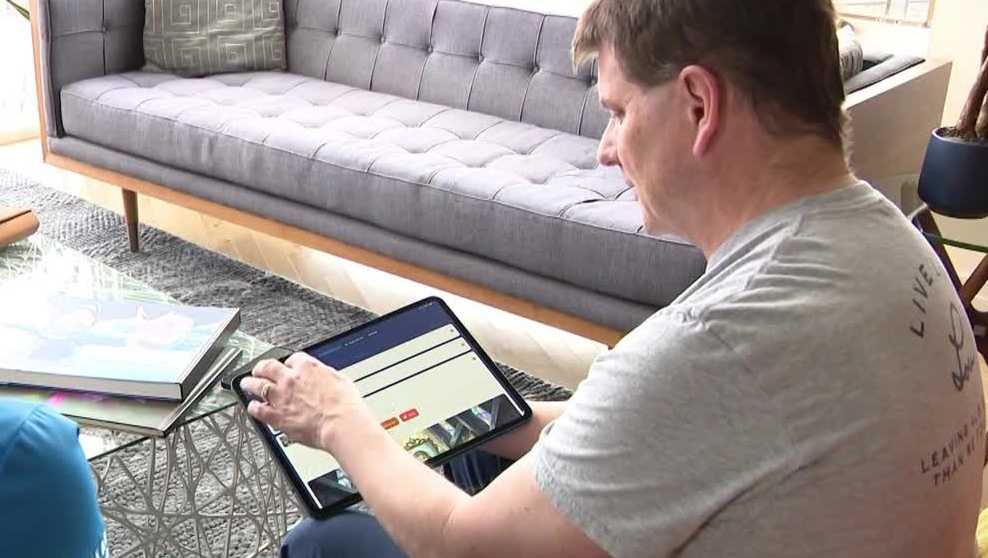 ALS Patient Engineers 'Talk to Me, Goose!' AI Voice Cloning App to Combat Identity Erosion