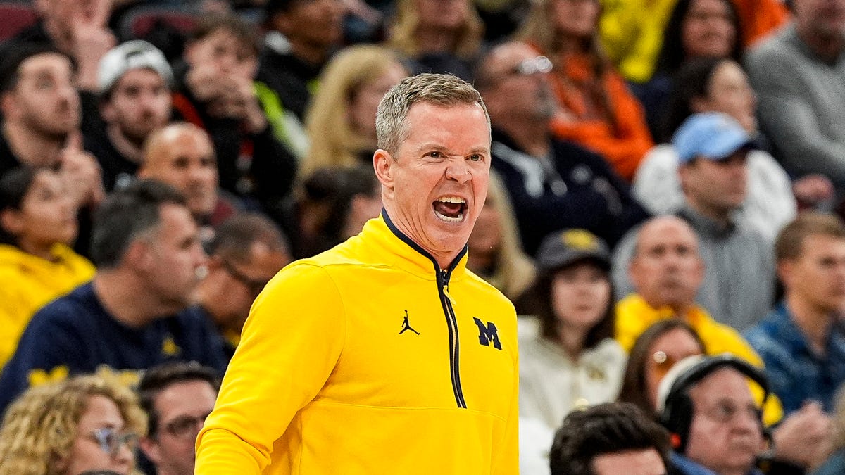 NCAA Elite Eight: Michigan's No. 1 Seed vs. Tennessee's Momentum