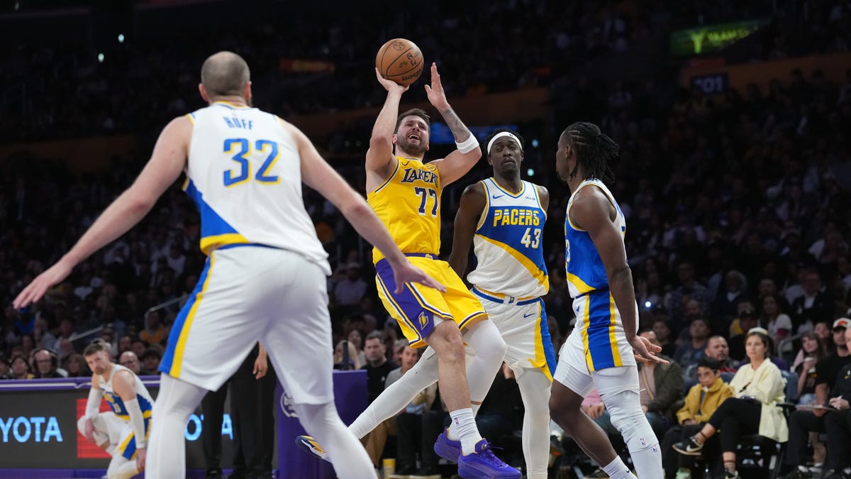 Lakers Face Strategic Risk Amid Injury Concerns
