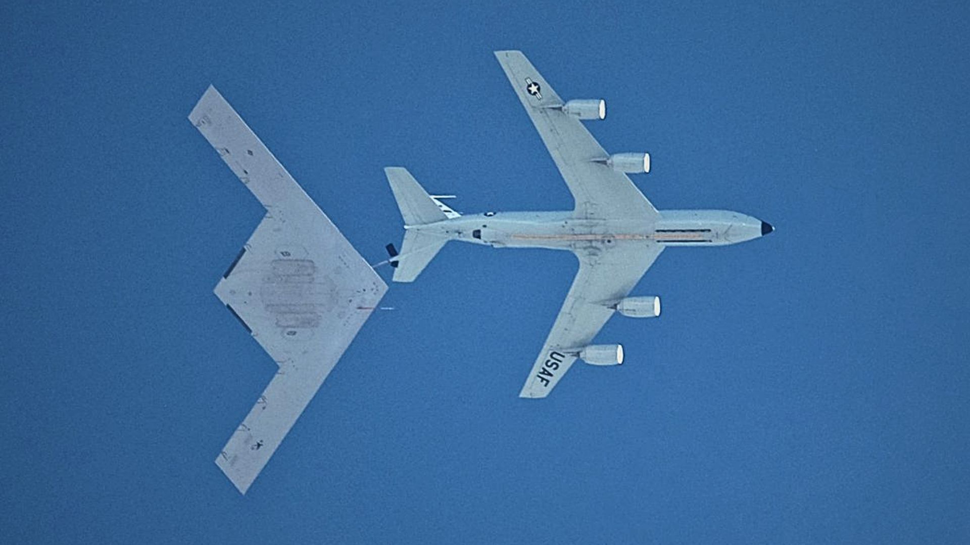 B-21 Aerial Refueling Validation Confirms Operational Readiness Path to 2027 Fielding