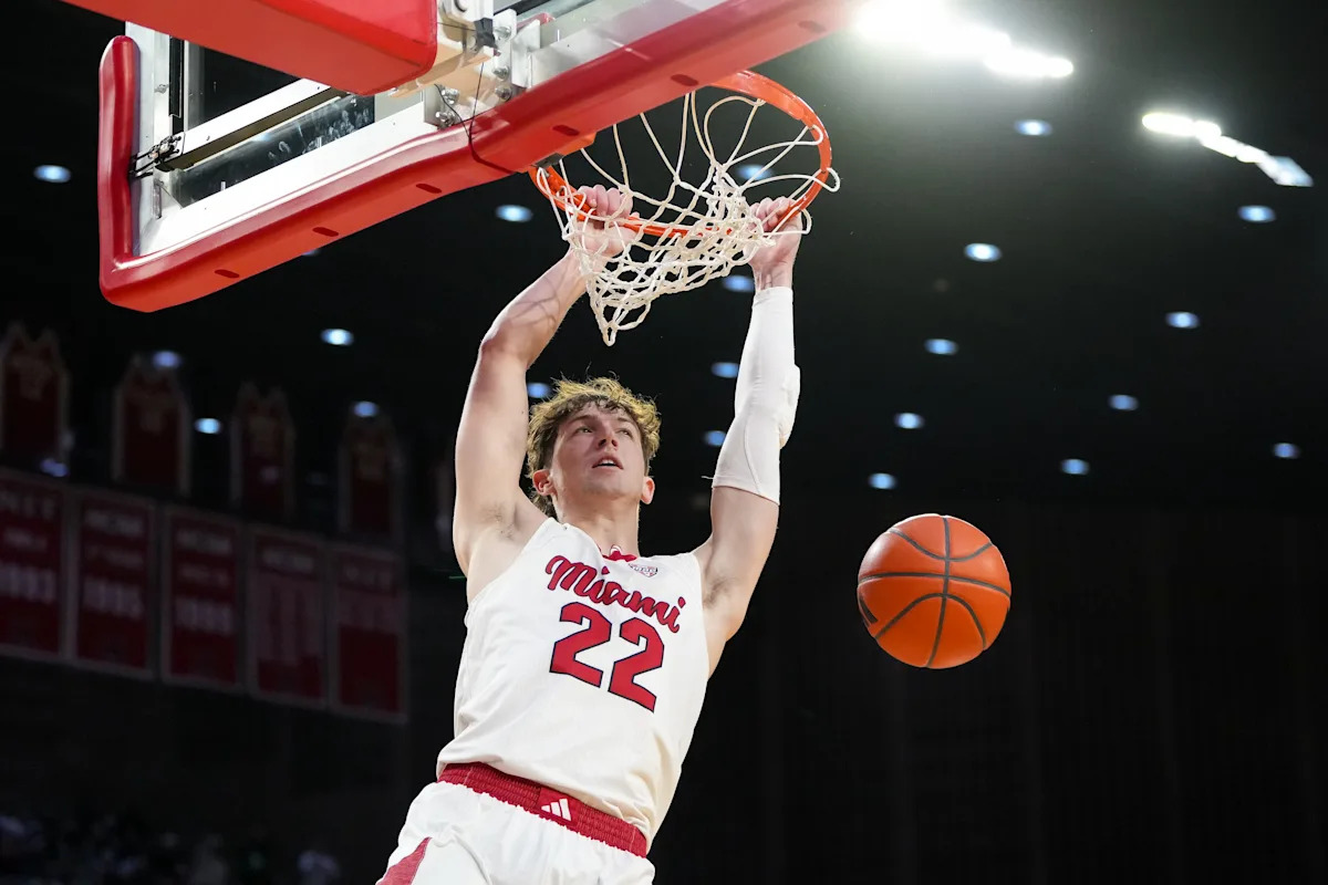 2026 NCAA Bracketology: Duke’s No. 1 Dominance and the Miami (OH) Undefeated Paradox