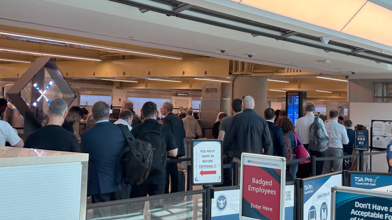 Systemic Attrition: TSA Operational Viability Erodes Under DHS Fiscal Impasse