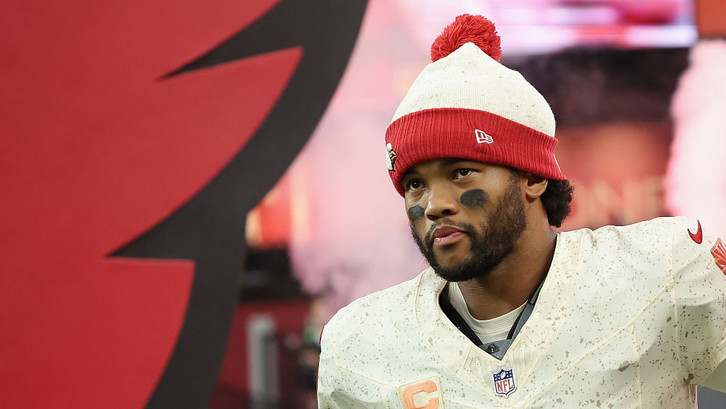 Vikings Emerge as Frontrunners for Quarterback Kyler Murray amid Strategic Roster Moves
