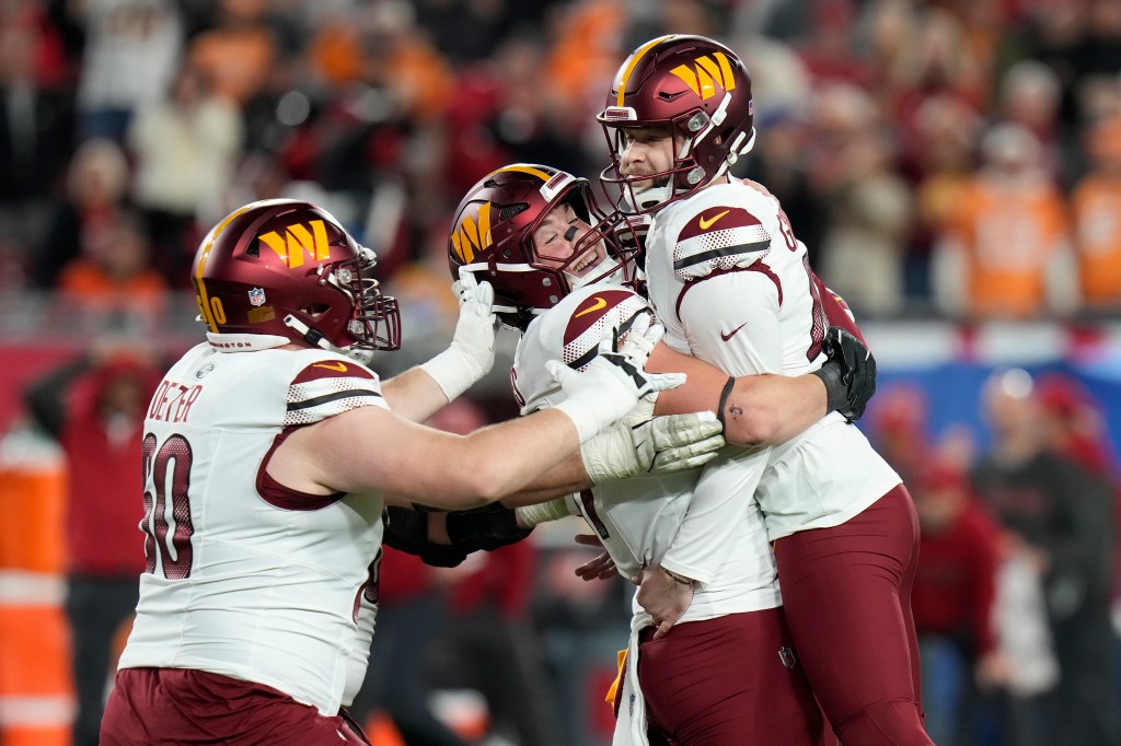 Dolphins Sign Veteran Kicker Zane Gonzalez to One-Year Deal Post-Sanders Release