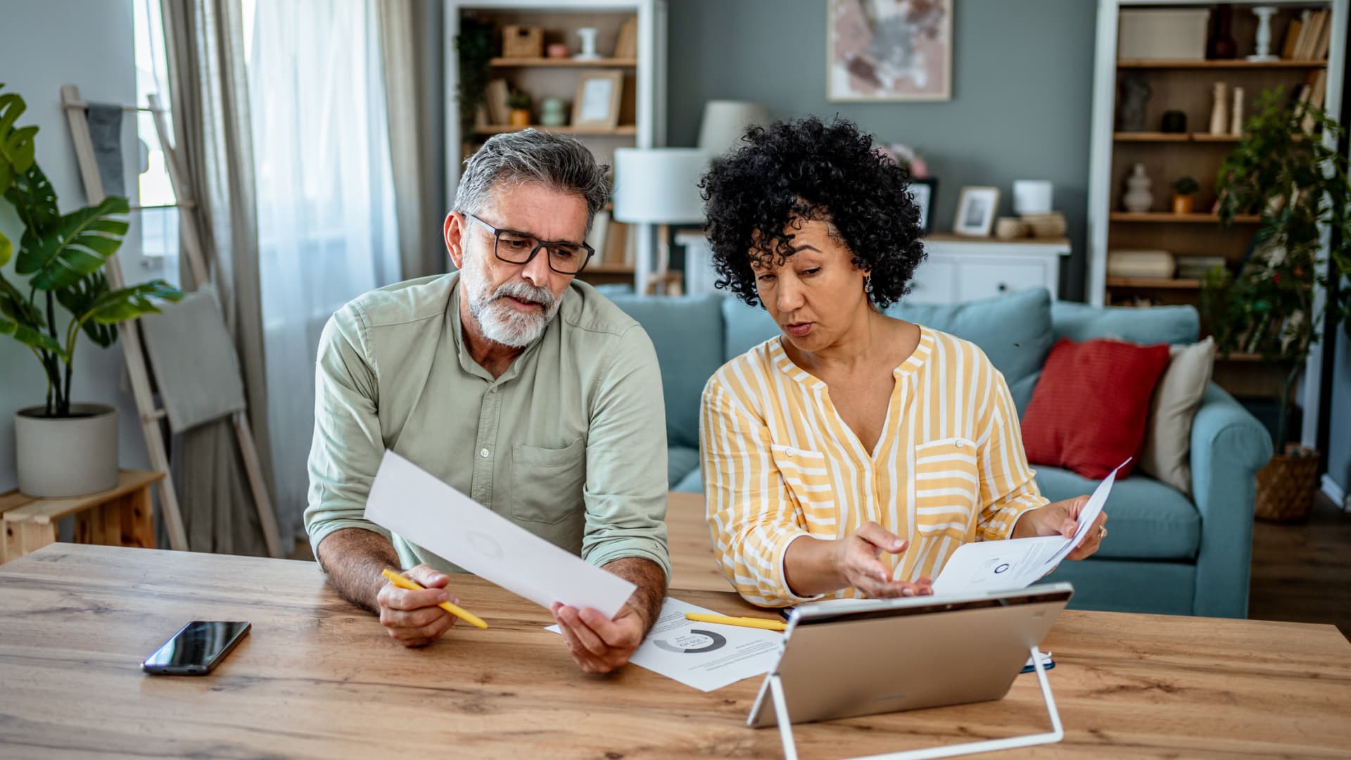 Parent PLUS Policy Shifts: Consolidation Deadline and New Borrowing Limits Create Urgent Financial Risk