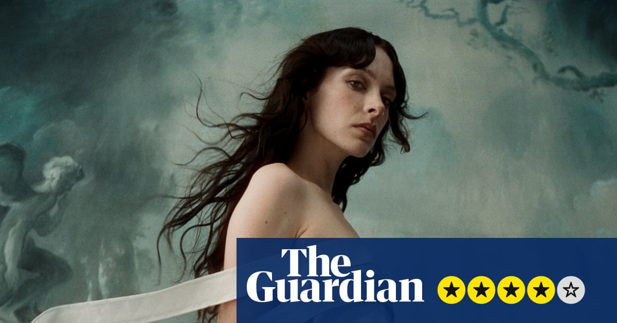 Holly Humberstone's 'Cruel World': Strategic Pop Pivot Amidst Industry Flux