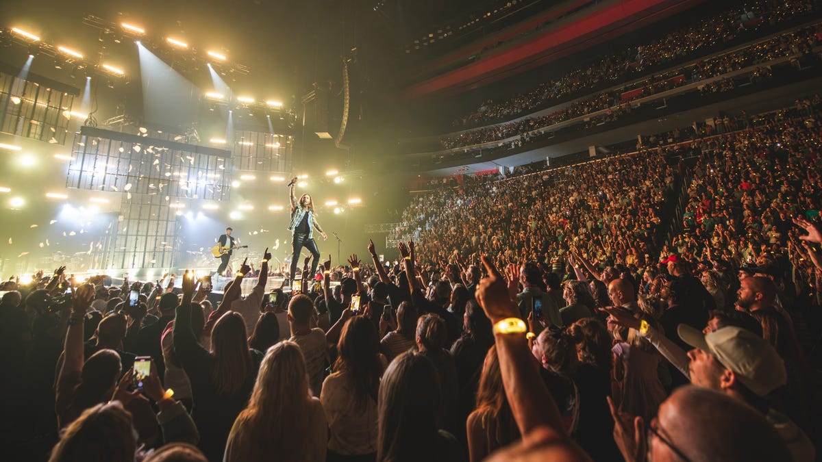 Live Nation's $30 'All-In' Ticket Strategy Reshapes Market
