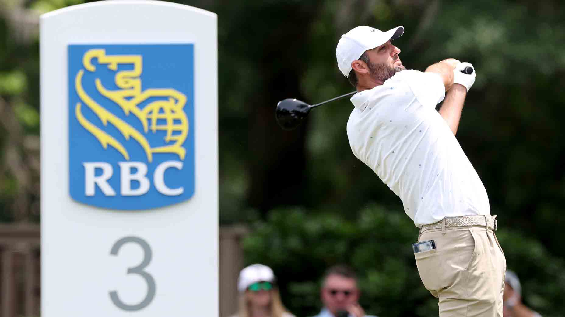 RBC Heritage 2026: Fitzpatrick Navigates Volatility to Maintain Three-Shot Lead Over Scheffler