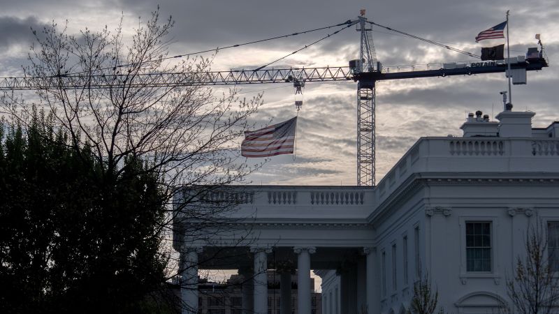 DC Circuit Stays Injunction on $400M White House Expansion Amid Security Concerns