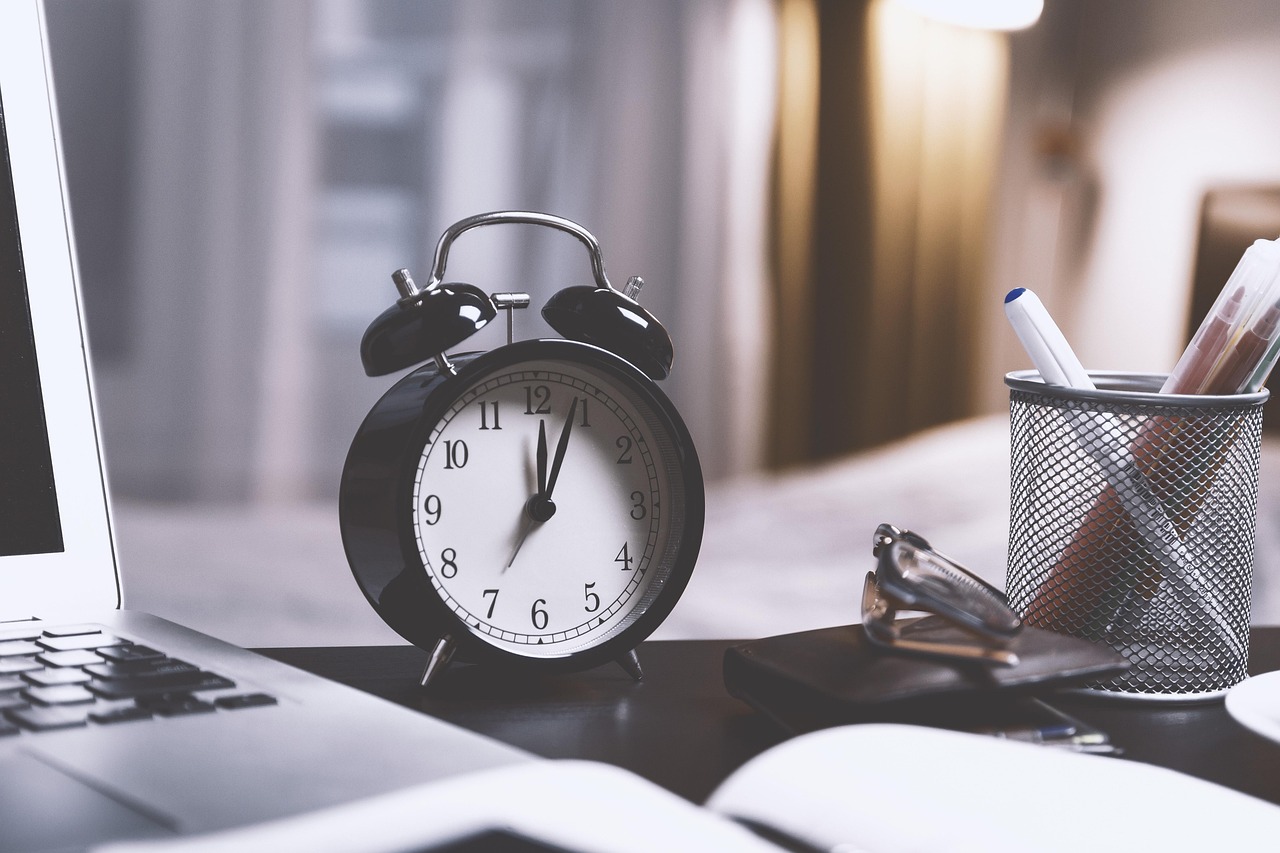 IRS 2026 Tax Strategy: Analyzing Regional Extensions and the $3,571 Refund Pivot