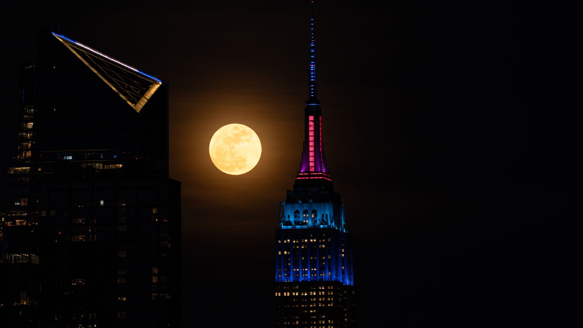 Artemis II Launch Synchronizes with April Pink Moon